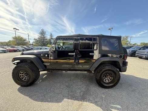 Used 2013 Jeep Wrangler Unlimited Sport image 6