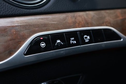 Used 2015 Mercedes-Benz S 550 4MATIC Sedan image 31