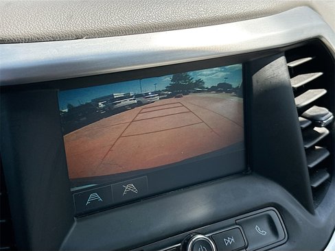 Used 2019 GMC Acadia SLE image 13