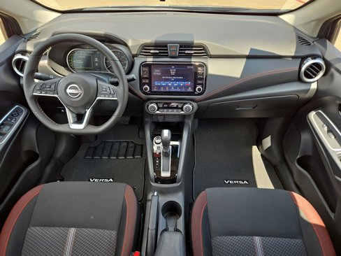 Certified 2025 Nissan Versa SR w/ Trunk Package image 17
