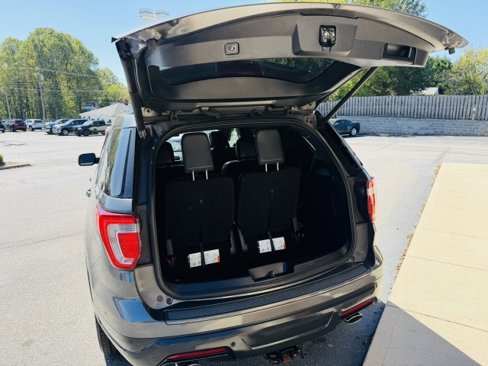 Used 2019 Ford Explorer XLT w/ Equipment Group 202A image 17