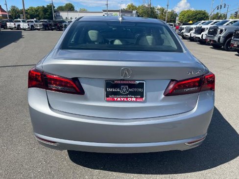 Used 2017 Acura TLX w/ Technology Package image 6
