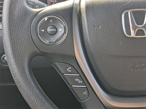 Used 2017 Honda Pilot LX image 23
