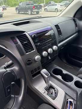 Used 2013 Toyota Tundra 4x4 CrewMax image 8