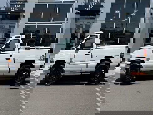 Used 2001 GMC Sierra 1500 SL image 4