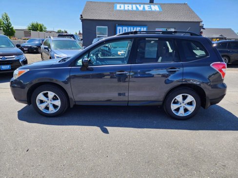 Used 2015 Subaru Forester 2.5i Premium w/ All-Weather Package image 6