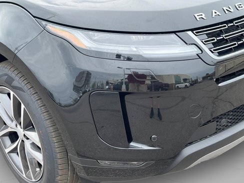 Used 2026 Land Rover Range Rover Evoque S image 9