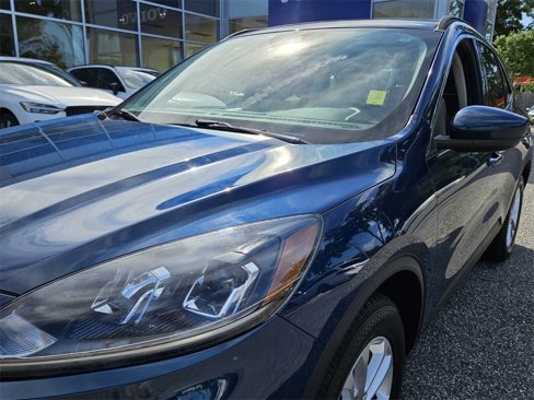 Used 2020 Ford Escape SE image 22