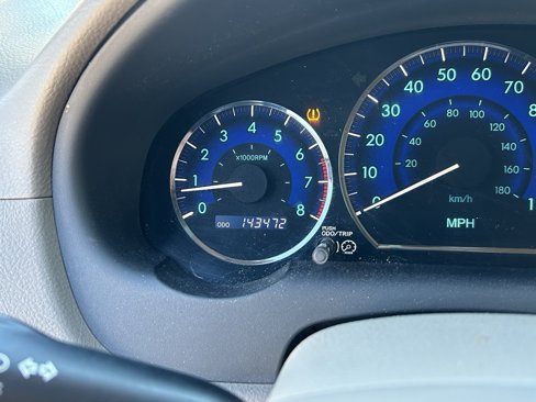 Used 2010 Toyota Sienna LE image 16