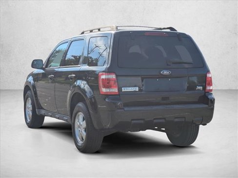 Used 2011 Ford Escape XLT w/ 203A Rapid Spec Order Code image 8