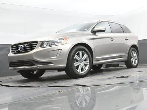 Used 2016 Volvo XC60 T6 w/ Proximity Package image 36