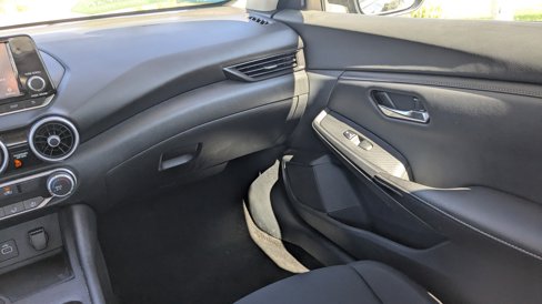 Used 2021 Nissan Sentra S image 17
