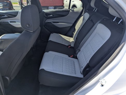 Used 2023 Chevrolet Equinox LS w/ LS Convenience Package image 8