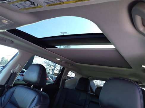 Used 2020 Nissan Murano Platinum image 12
