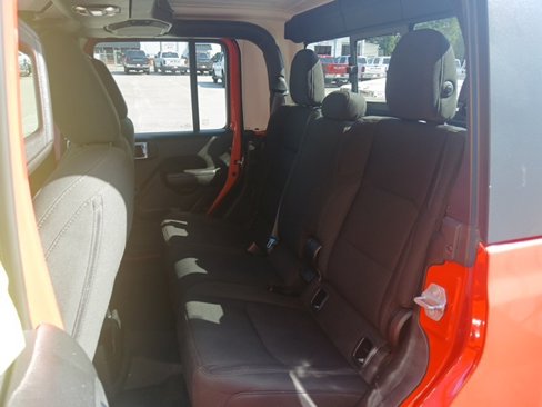 Used 2022 Jeep Gladiator Sport image 22