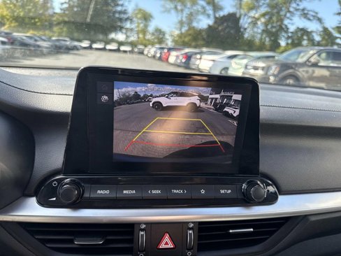 Used 2023 Kia Forte LXS image 20