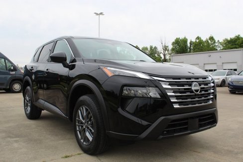 Used 2024 Nissan Rogue S image 7