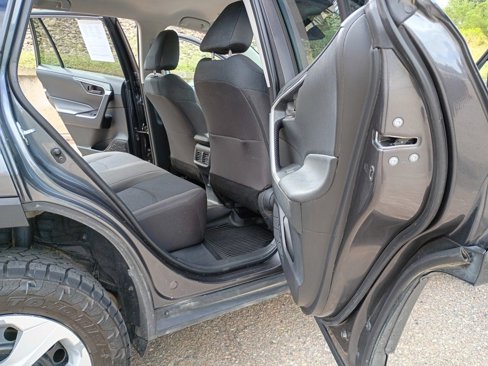 Used 2024 Toyota RAV4 LE image 10