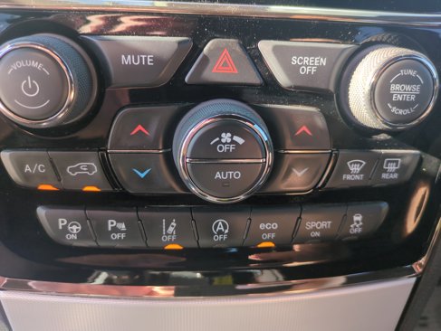 Used 2019 Jeep Grand Cherokee Summit image 23