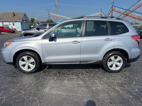 Used 2016 Subaru Forester 2.5i Premium w/ All-Weather Package image 4