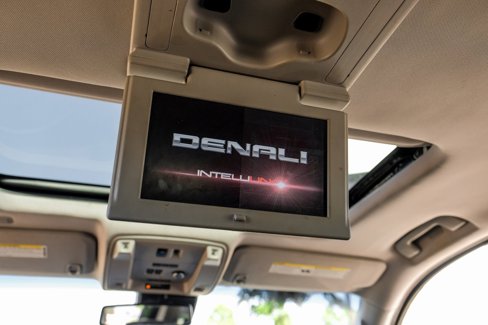 Used 2015 GMC Yukon XL Denali w/ Premium Package image 37