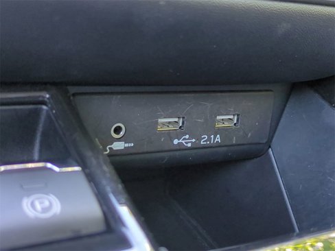 Used 2022 Subaru Outback Limited XT image 23