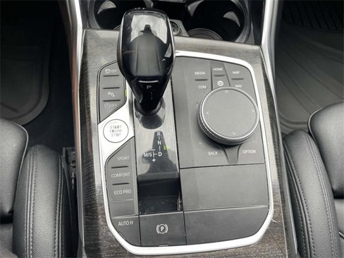 Used 2020 BMW 330i Sedan w/ Convenience Package image 28