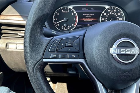 Used 2023 Nissan Altima 2.5 SV image 10