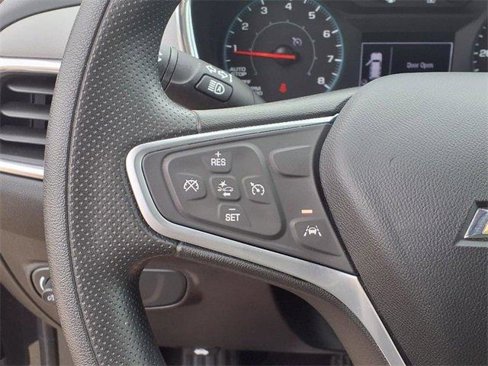 Used 2022 Chevrolet Equinox LS image 16