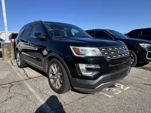 Used 2016 Ford Explorer Limited image 1