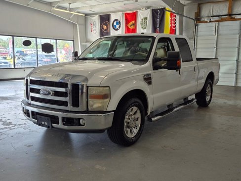 Used 2010 Ford F350 Lariat image 6