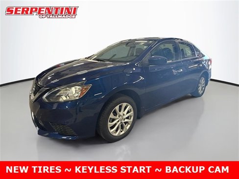 Used 2019 Nissan Sentra SV image 1