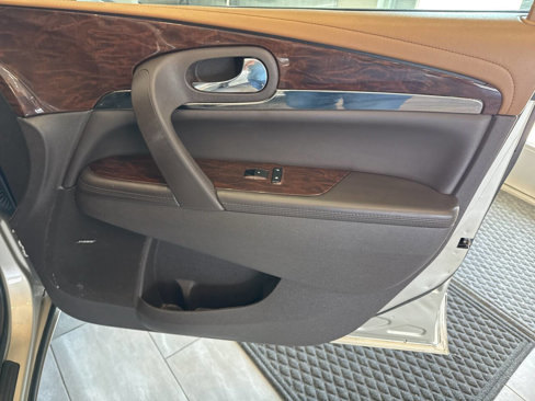 Used 2014 Buick Enclave Premium w/ Trailering Provision Package image 43