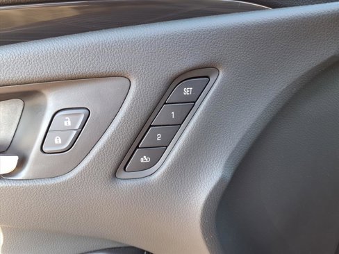 Used 2019 Buick Envision Essence image 19