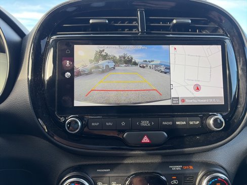 Used 2024 Kia Soul S image 17
