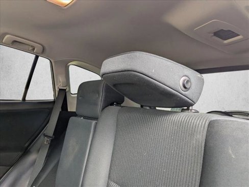Used 2017 Toyota RAV4 LE image 17