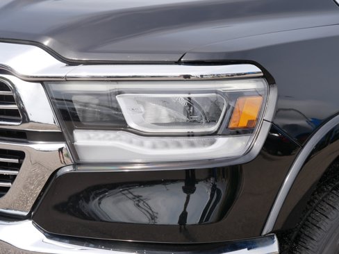 Used 2019 RAM 1500 Laramie image 16
