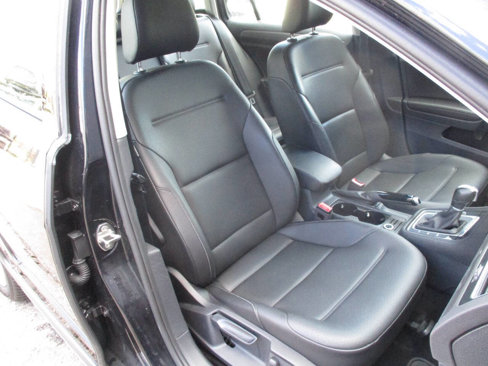 Used 2019 Volkswagen Golf Alltrack S image 28