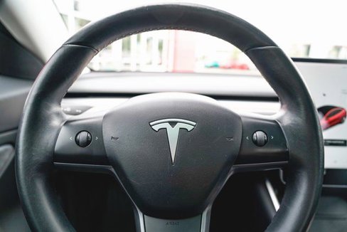 Used 2018 Tesla Model 3 Long Range image 20