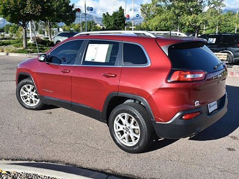 Used 2016 Jeep Cherokee Latitude w/ Comfort & Sound Group image 4