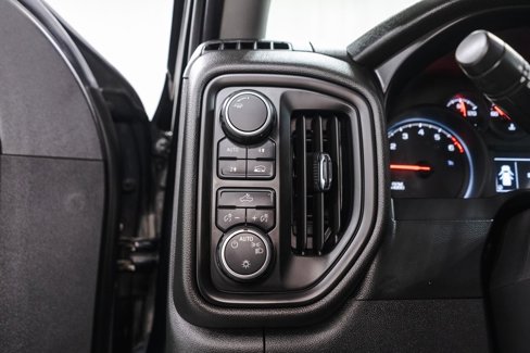 Used 2020 Chevrolet Silverado 1500 Custom w/ Custom Value Package image 19