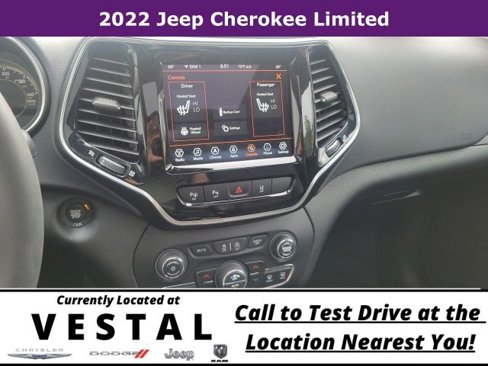 Used 2022 Jeep Cherokee Limited image 18
