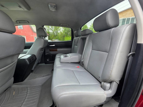 Used 2010 Toyota Tundra Limited image 20