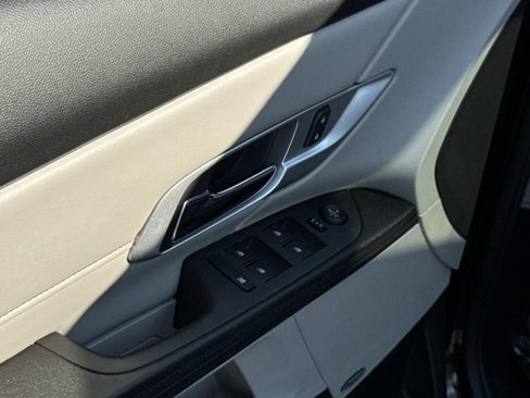 Used 2017 GMC Terrain SLT w/ Driver Alert Package I image 16