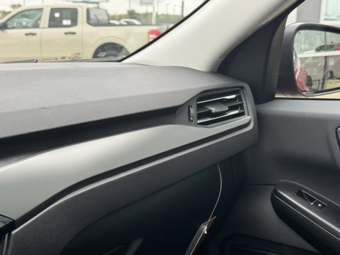 New 2025 Ford Escape Active image 14