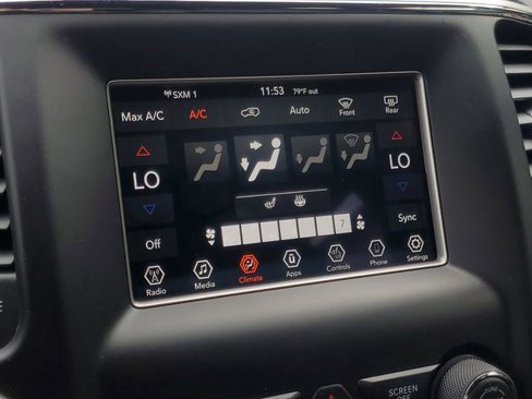 Used 2018 Jeep Grand Cherokee Laredo image 24