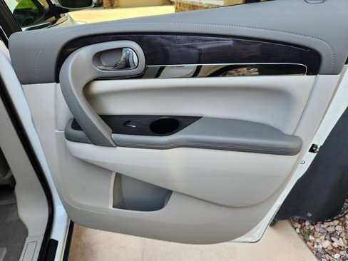 Used 2017 Buick Enclave Premium w/ Trailering Package image 31
