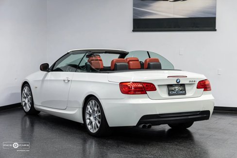 Used 2013 BMW 328i Convertible image 12