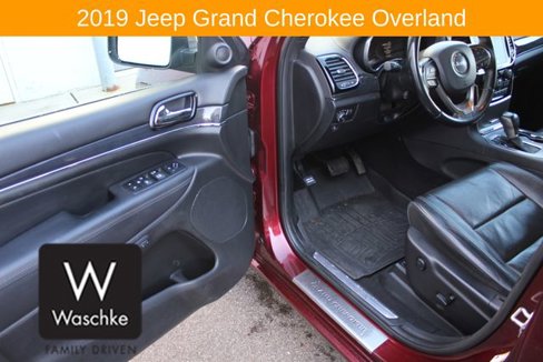 Used 2019 Jeep Grand Cherokee Overland image 16