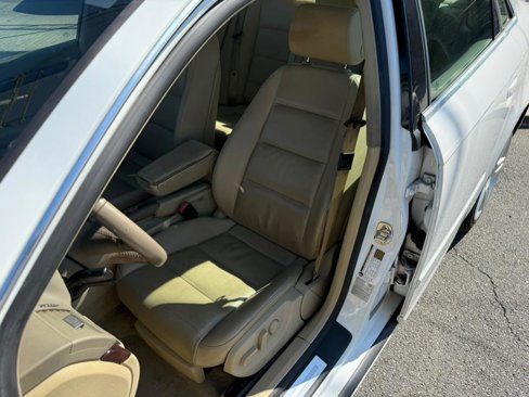 Used 2007 Audi A4 2.0T image 7